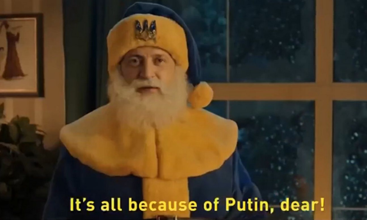 VIDEO/ Zelensky si babagjysh që vjedh dhuratat e fëmijëve, Von der Leyen…! Moska zgjedh reklamën e Krishtlindjeve për të ironizuar Evropën: Për të gjitha e ka fajin Putini!