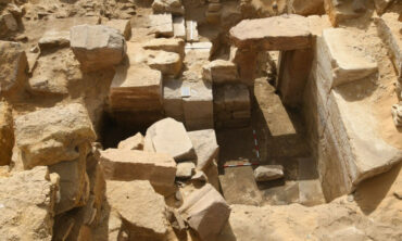 1c8c281d Naos Aigyptos6