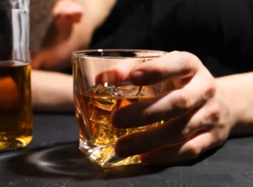 300905 Shutterstock 2453431435 F