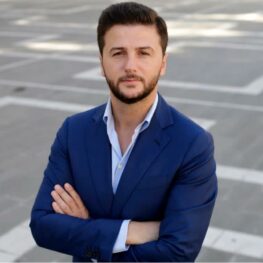 3bd2d0e1 7fbe 4538 B81a 3cacc48e4e2c