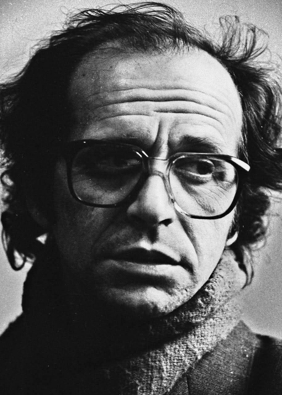 Ditëlindja e Presidentit historik të Kosovës/ Ministrja Spiropali nderon figurën e Ibrahim Rugovës