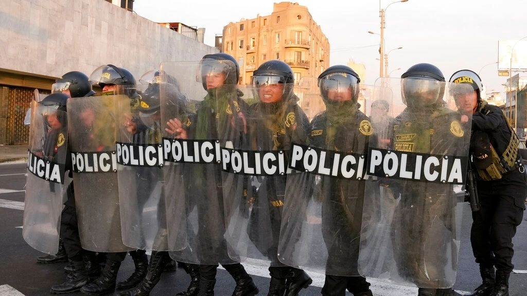 Ngjarje e rëndë në Peru  persona të paidentifikuar qëllojnë me armë zjarri ndaj kandidatit për president