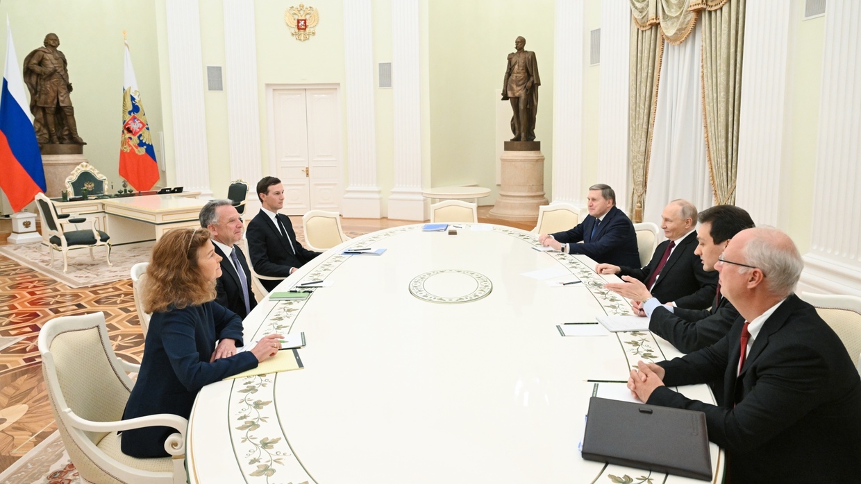 Negociatat për paqen në Ukrainë  Putin pret të besuarit e Trump  Witkoff dhe Kushner në Kremlin