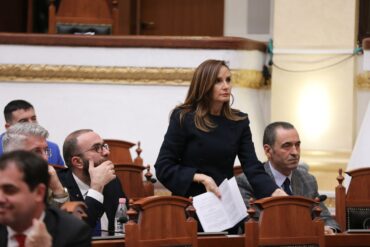 909e2dc2 7ec3 4be9 82ad F64adb5ca83e