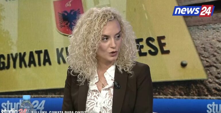 94fe3c5b 6aed 4cc5 8d17 Dd659a5e7713