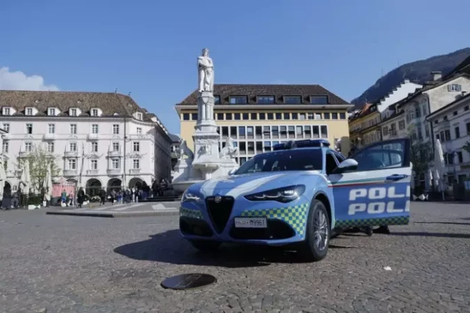 95c9ca4751012c158fe89cf3633c27ca 696x464