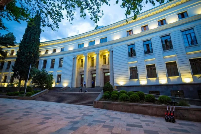 Arsimi Në Universitetet