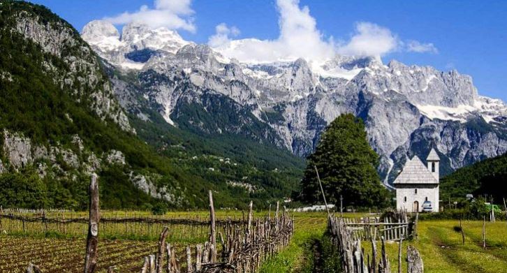 Sot  Dita Ndërkombëtare e Maleve