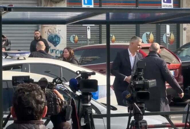 Erald Elezi Gentjan Gjyli