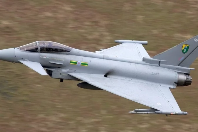 Gjermania Dërgon Avionë