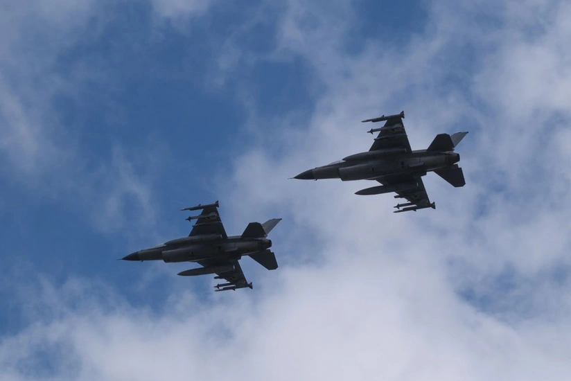 Holanda do të ndajë 250 milionë euro për blerjen e municioneve për avionët luftarakë F 16