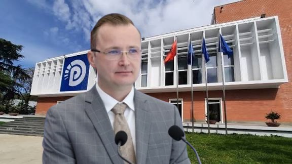  Do pastrojmë shtëpinë tonë   Lisandër Hoxha çon propozimin në Këshillin Kombëtar  Rregullore e re për integritetin në PD  Ata   