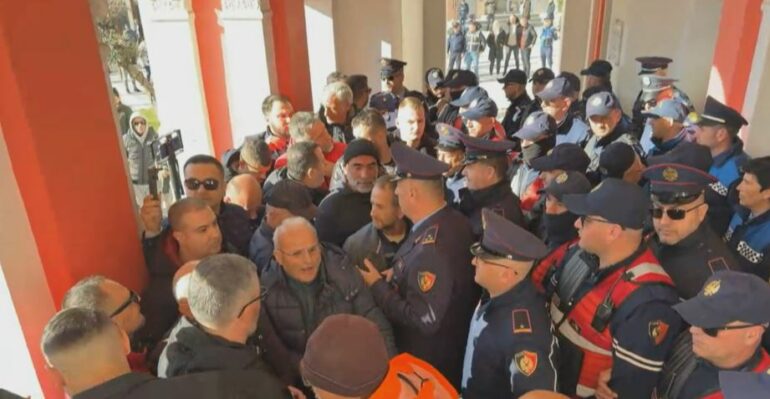 Protesta Para Bashkise