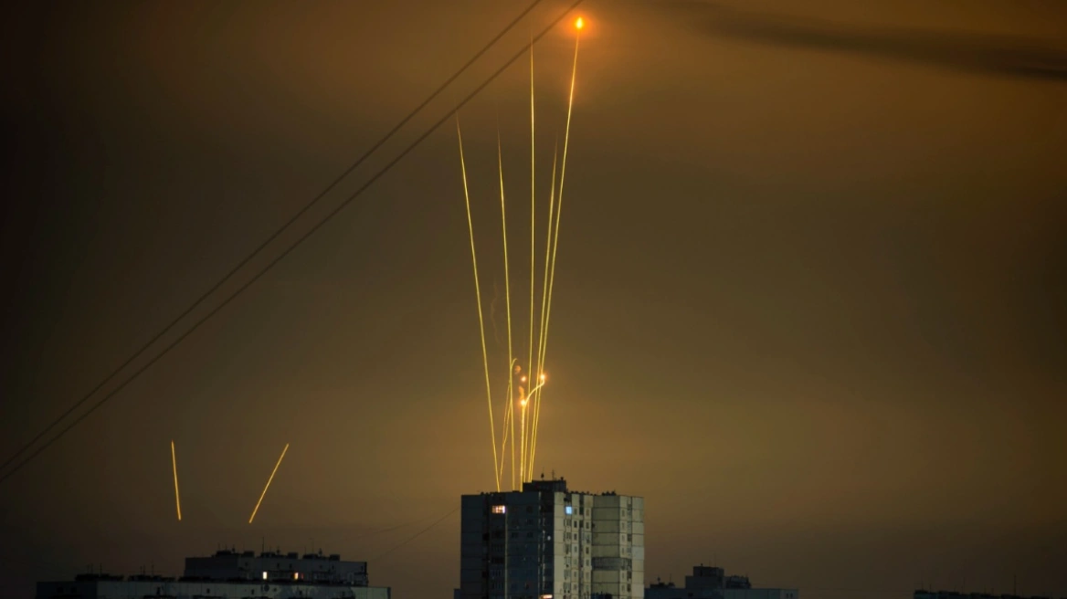 Rusia njofton rrëzimin e dronëve që po shkonin drejt Moskës