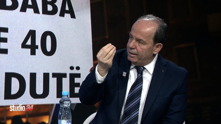 Sequence 02.00 19 15 14.still017