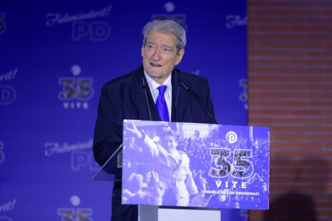 Whatsapp Image 2025 12 11 At 19.50.23