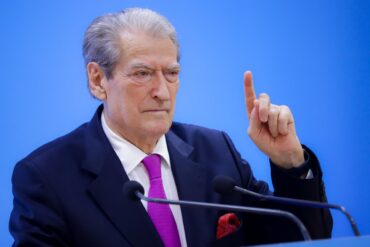 Whatsapp Image 2025 12 15 At 13.19.01 (1)