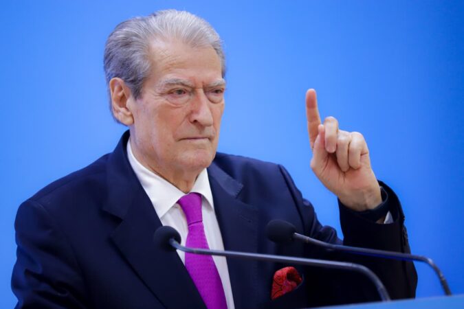 Whatsapp Image 2025 12 15 At 13.19.01 (1)