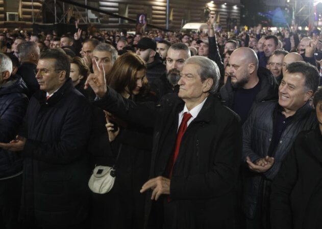 Whatsapp Image 2025 12 22 At 20.03.03