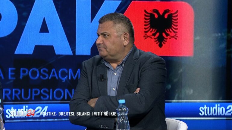 A19f8153 2fd7 4a4a Bceb Bab8940cc8d8