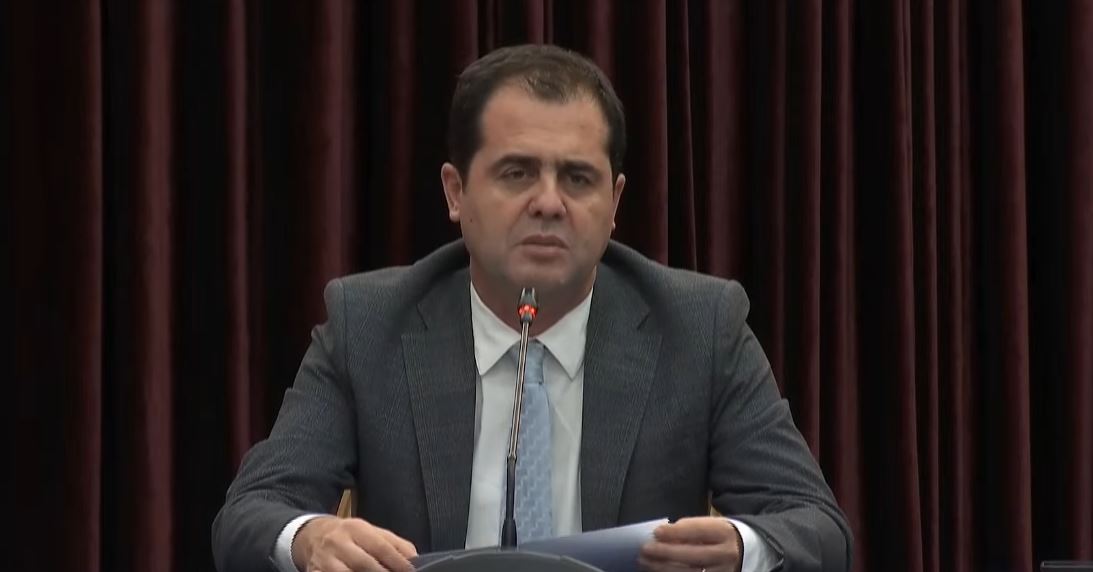 Berisha takim me aleatët e Federatës së opozitës  Bylykbashi  Hapim  siparin  për një diskutim më të plotë