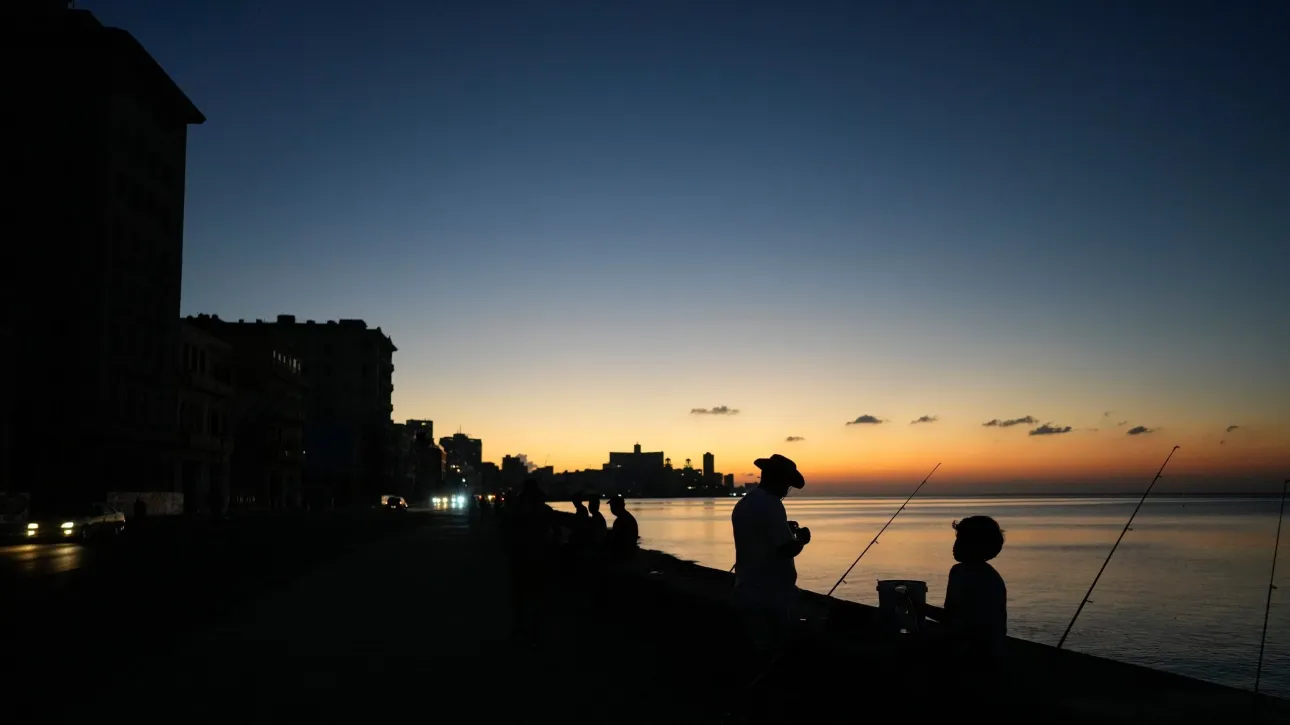 Kuba në errësirë  1 7 milion banorë mbeten pa energji për shkak të infrastrukturës së vjetëruar