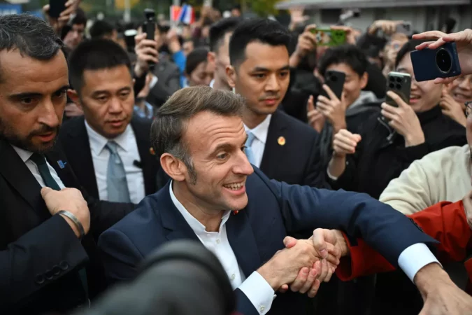 F2148142ed461e739fa642c7fa0b0f1e29feaed26474e90724bea2a3bcdcfdb3