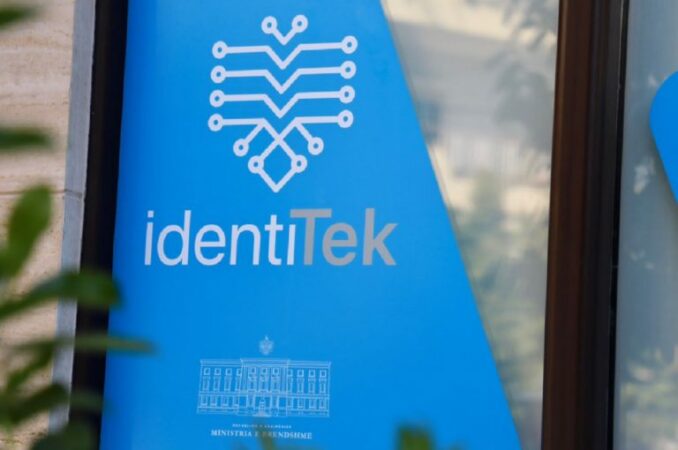 Identitek
