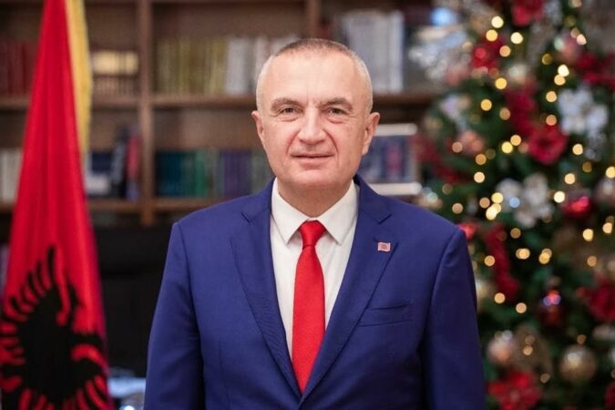 Ilir Meta Krishtlindje