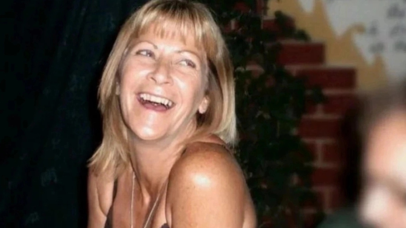 U tha se ishte mbytur në det  Pas 16 vitesh zbardhet vdekja e britanikes në Kretë  u vra nga 