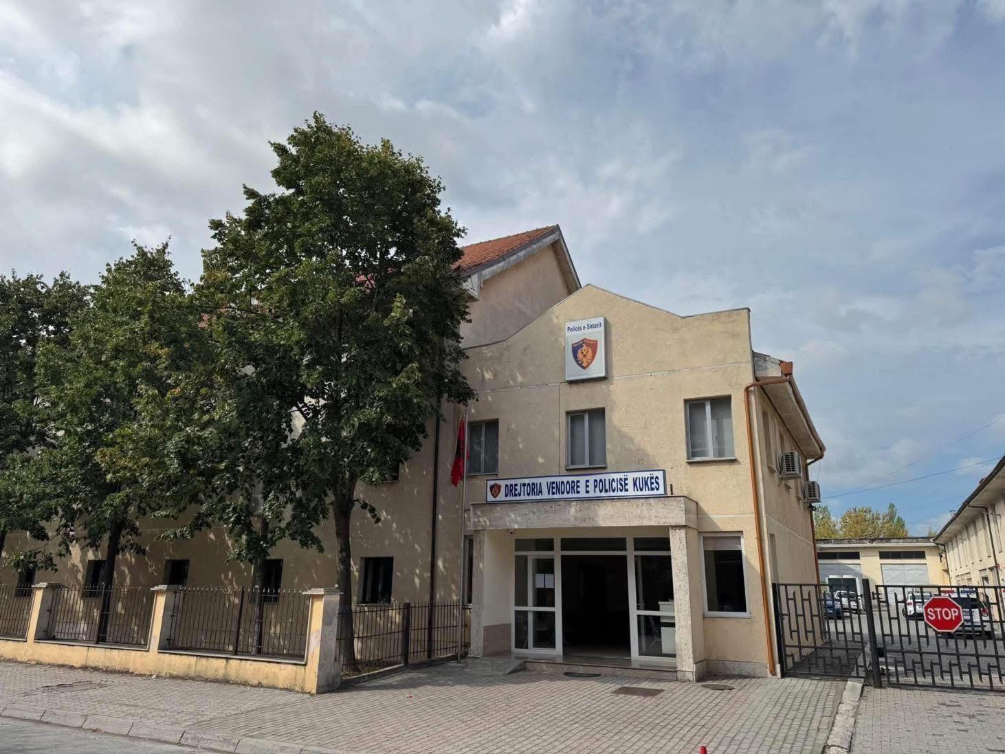 Zbardhet ngjarja  Qëlluan me armë zjarri ndaj një biznesi në Kukës  arrestohet 59 vjeçari  në kërkim i biri