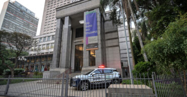 Mario De Andrade Public Library Mak