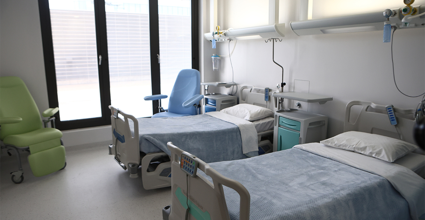 Tragjedi në Zakynthos  Fëmijë 18 muajsh me baba shqiptar sulmohet për vdekje nga pit bulli