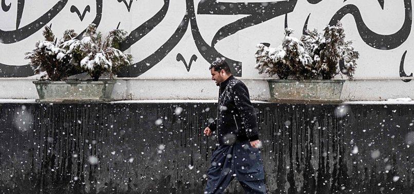 11 të vdekur për shkak të reshjeve të dendura të borës dhe shirave në Afganistan