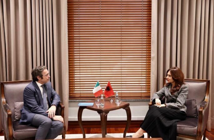 197ae342 6d77 47af Be50 14d3d3c6881a