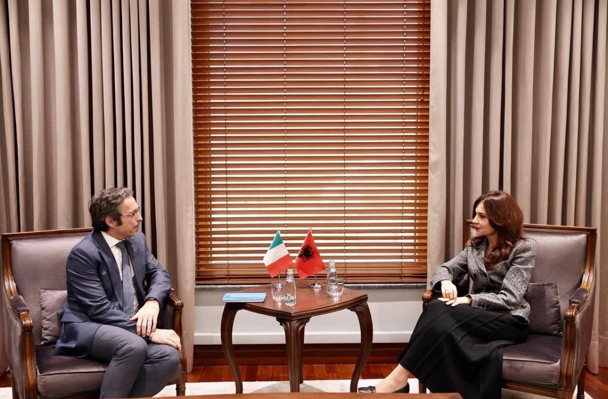 Spiropali me Ambasadorin e Italisë  Tirana mirëpret në 18 shkurt Forumin e Korridorit VIII  arteries strategjike të sigurisë e   