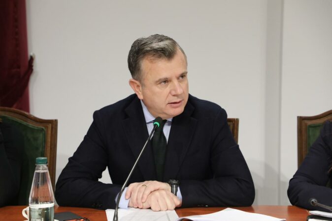 25602112 D90f 4bdd B712 E04a0934c76b