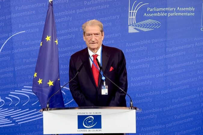 39c6b6db D144 44e9 Aa63 4cd52094e637