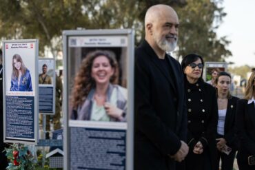 3d7db219 42fb 4b3f 878a F55f7601d724