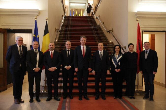 608d7e41 1131 4988 83b7 2a7cc3d68b8e