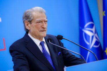 6734ad66 3de7 482a 95f6 11409ea9470f