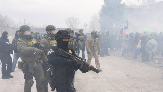 Washington Post  Pentagoni përgatit 1 500 trupa për të kontrolluar trazirat në Minesota