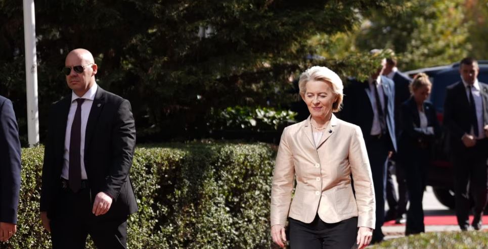 BE nis heqjen e sanksioneve ndaj Kosovës  analiza e REL  Çfarë e pret tani Kosovën 