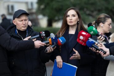 8d75b3f9 A1d9 4e5c 834c 4dc81873b498