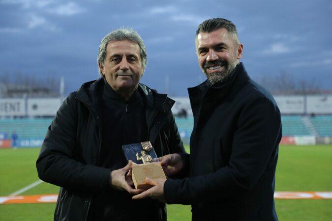 989d3584 0a38 4df5 Abb6 6cbffa88f76d Scaled