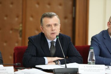 98a49833 C033 4d9f 9439 Dcfe9210fb00