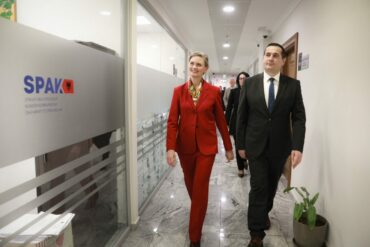 Braho Nency 1140x760