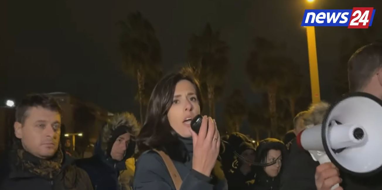  U sos durimi   Banorët e Durrësit protestë pas përmbytjeve  Kanë intimiduar shokët tanë  I kërcënuan se s do u japin dëmshpër   