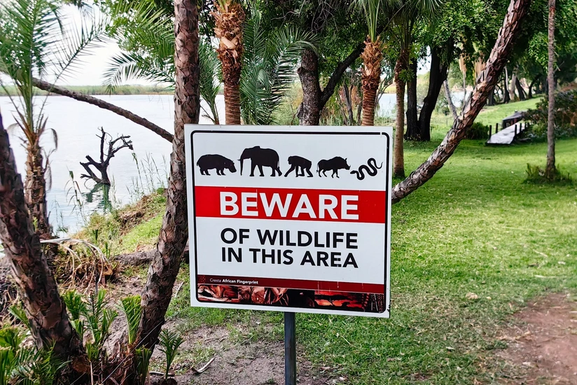 Më shumë se 600 persona evakuohen urgjentisht nga rezervati më i madh në Afrikën e Jugut