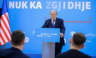 Sali Berisha Konferenca